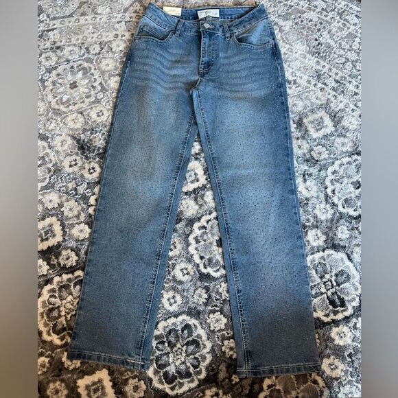 NWT ban jara  (5) Brand New Jeweled Straight Leg Mid Rise Jeans - Picture 1 of 6